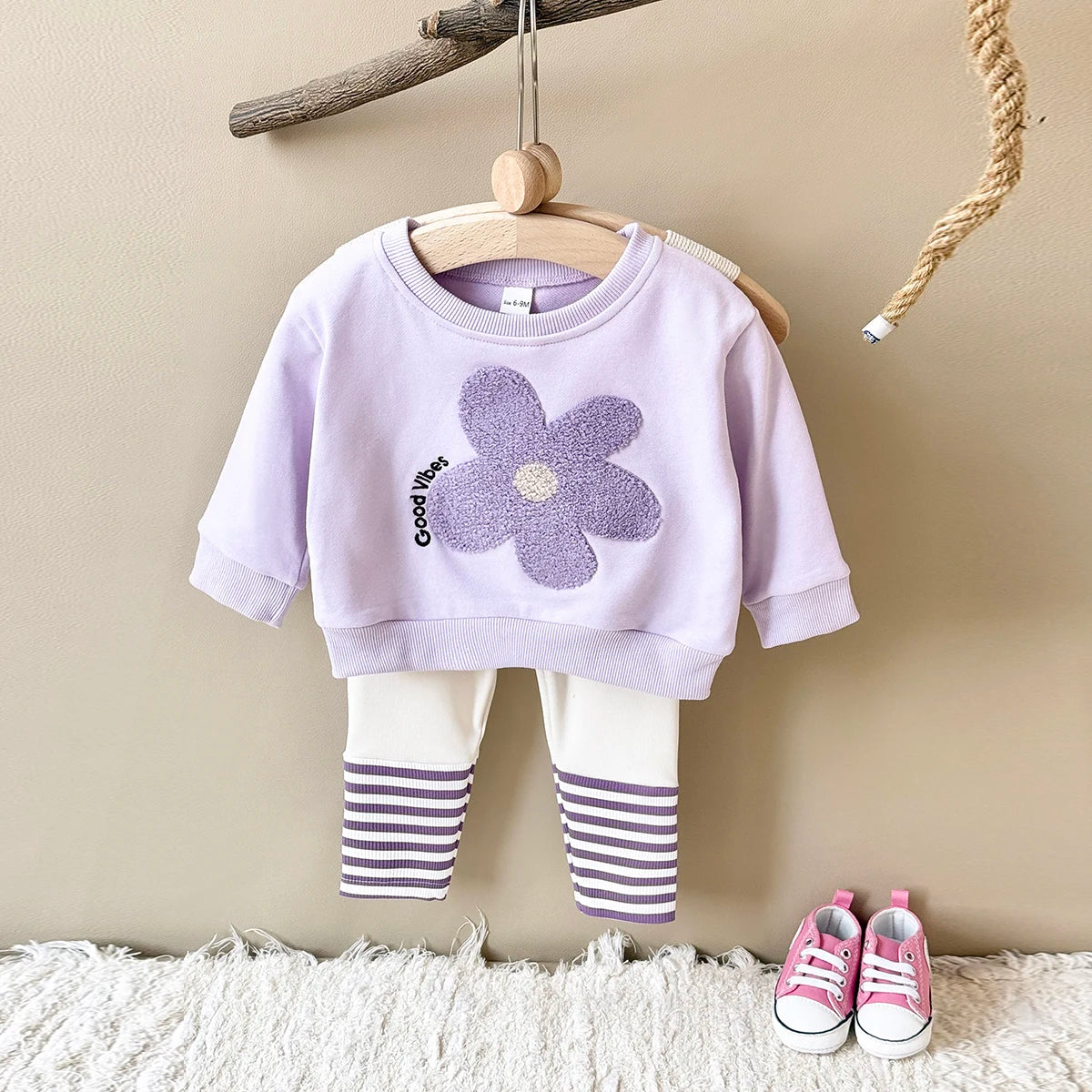 Good Vibes Sweatshirt & Tights